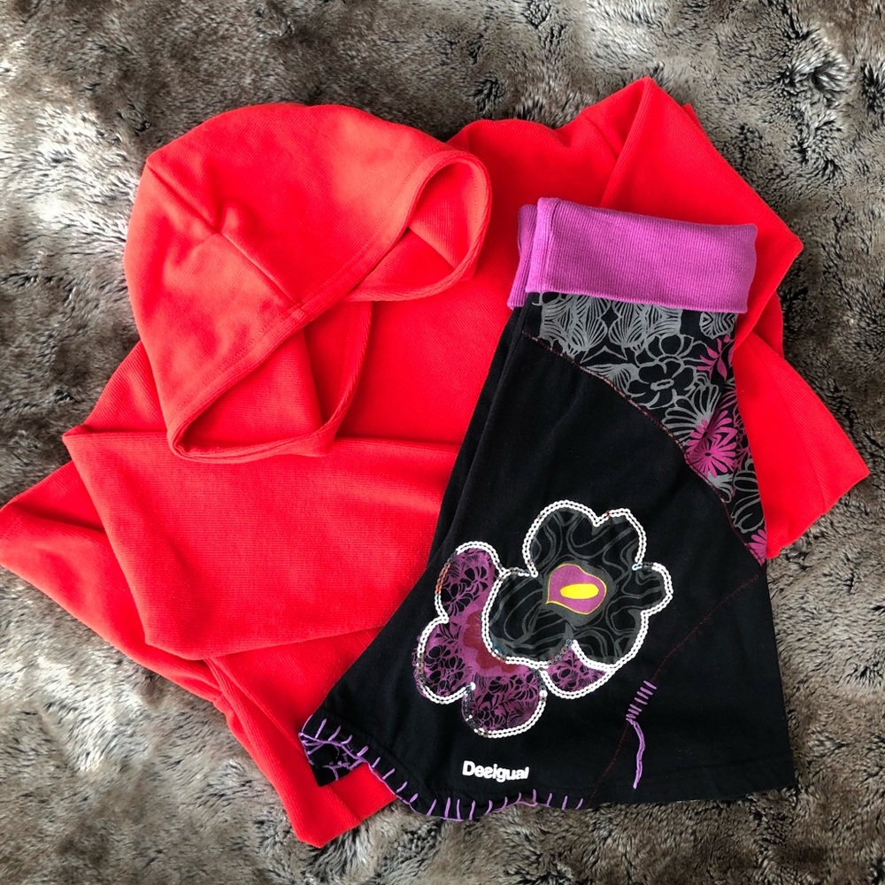 One skirt one hoodie dress for girl 9/10